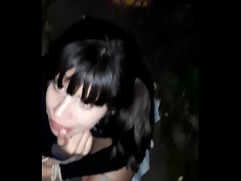 ❤️ रस्त्यावर कँडीच्या बदल्यात लिंग सुजले ❤️ आमच्याकडे mr.vanalize.ru ❌️